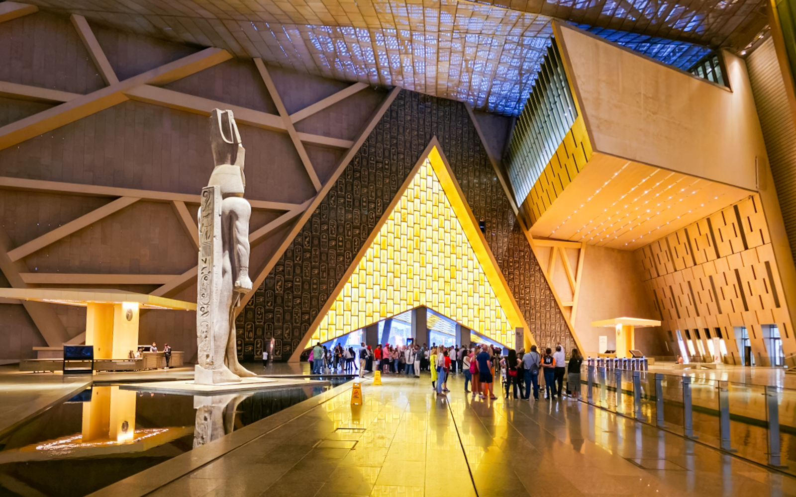 Cairo Day Tour from Hurghada: Pyramids & Grand Egyptian Museum